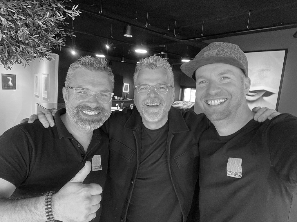 William Rutten met Michiel en Niels bij Colorwood